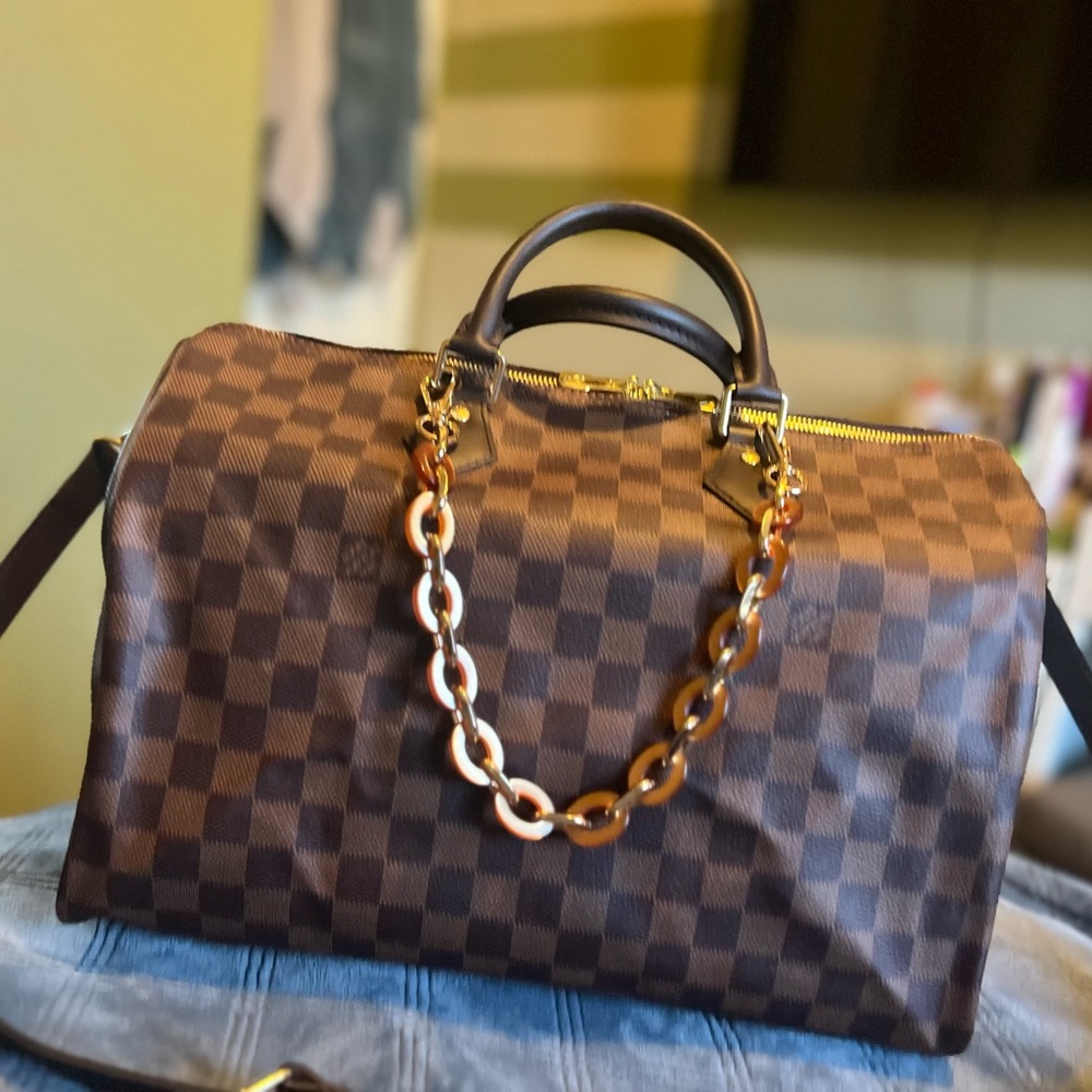 Authentic Louis Vuitton Speedy B35
